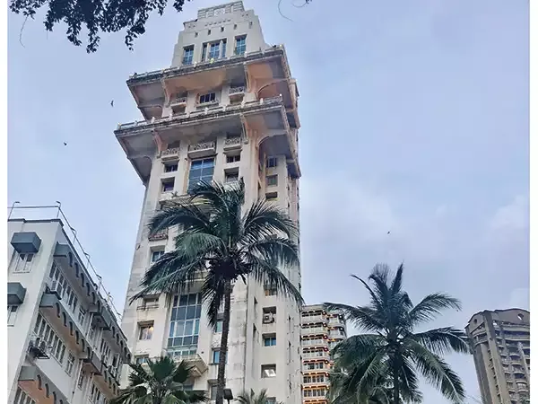 Mumbai India in Tenet 