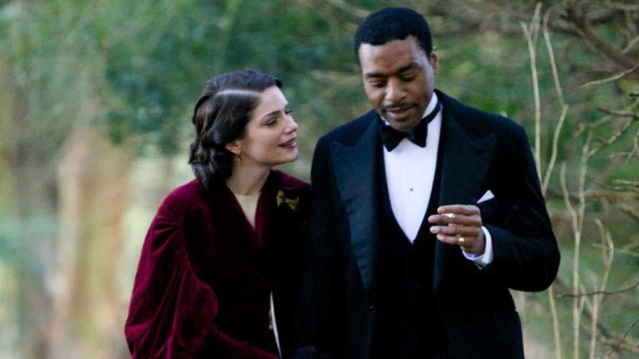 Chiwetel Ejiofor walks with Jacqueline Bisset in Dancing on the Edge