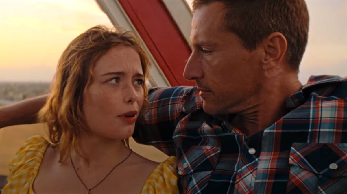 Simon Rex and Suzanna Son in Red Rocket