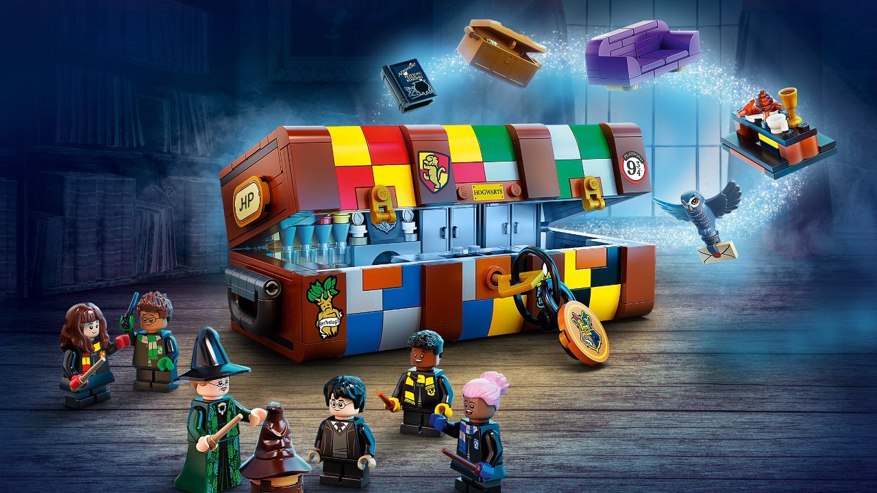 harry-potter-hogwarts-magical-trunk-lego-set-topper