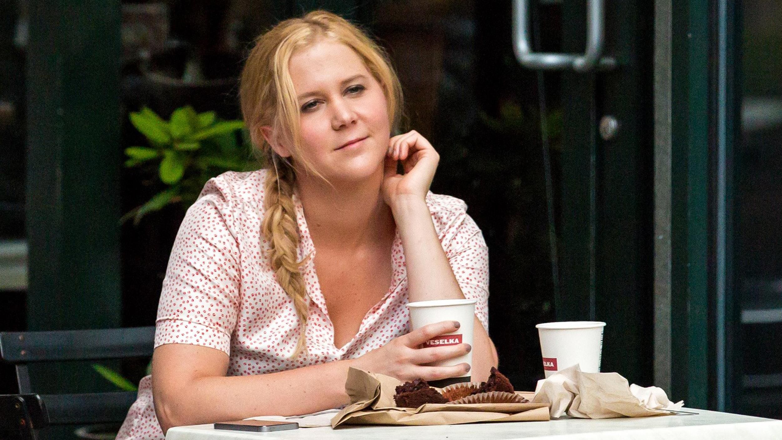 2d274907851793-amy-schumer-trainwreck-today-150218