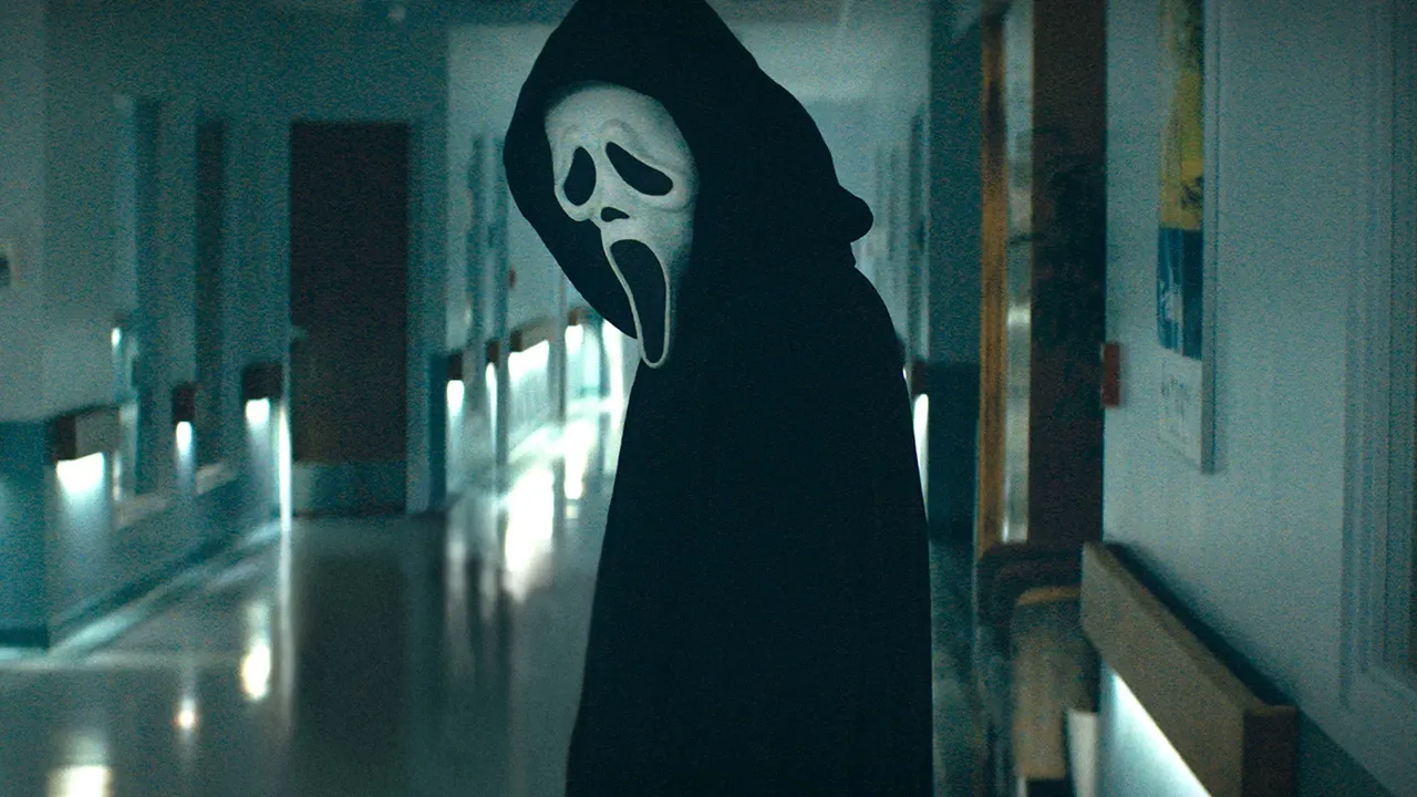 Ghostface in a hallway
