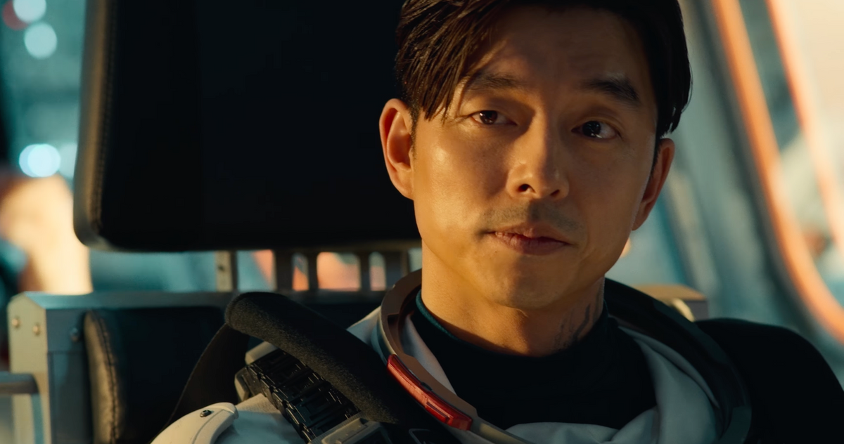 Gong Yoo looking like a handsome astronaut in The Silent Sea