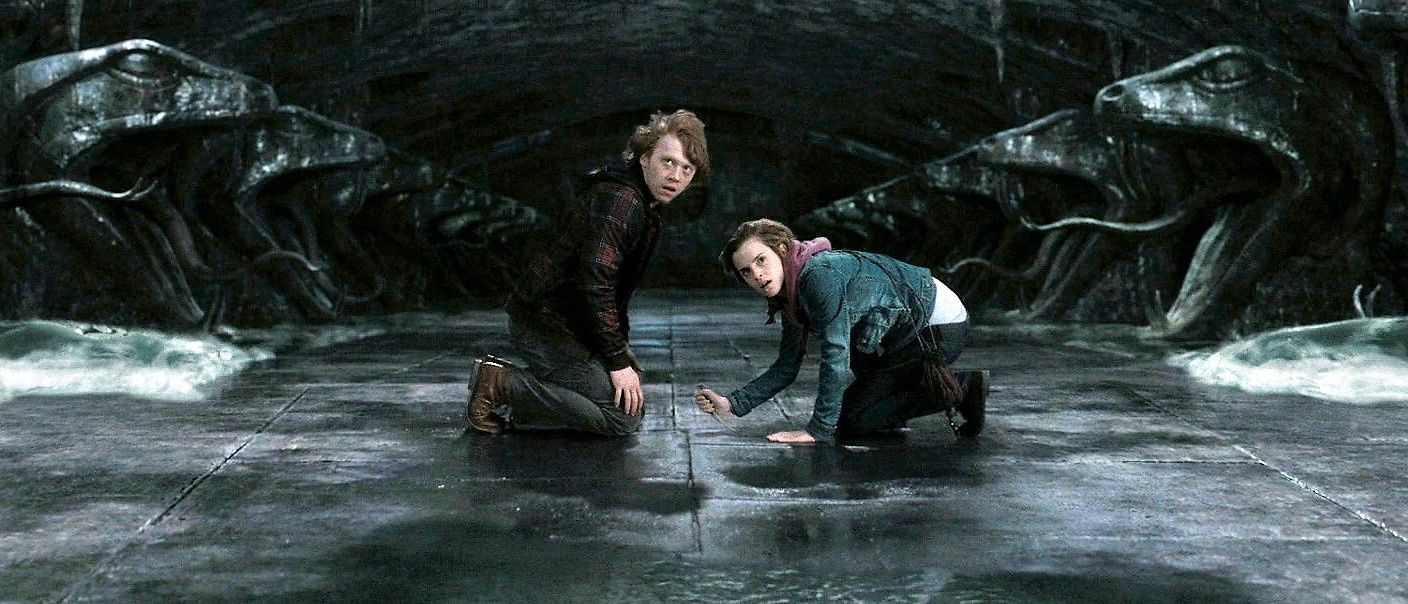 Hermione and Ron Destroy a Horcrux