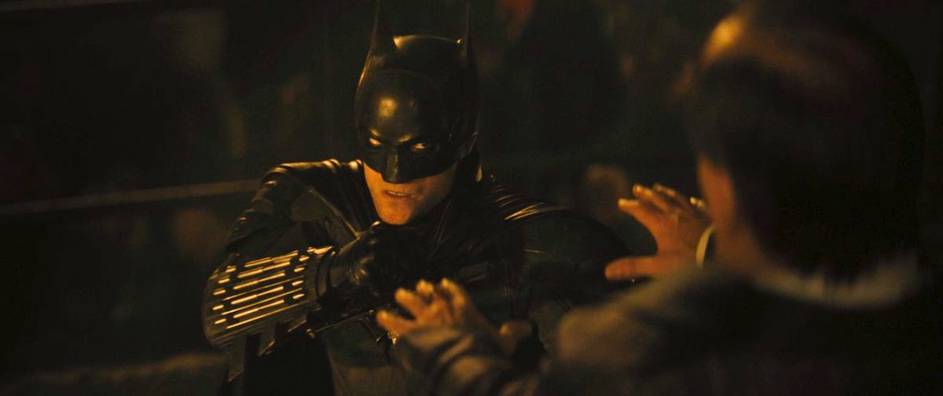New The Batman Image Gives Clearest Look Yet at Robert Pattinson's Batsuit