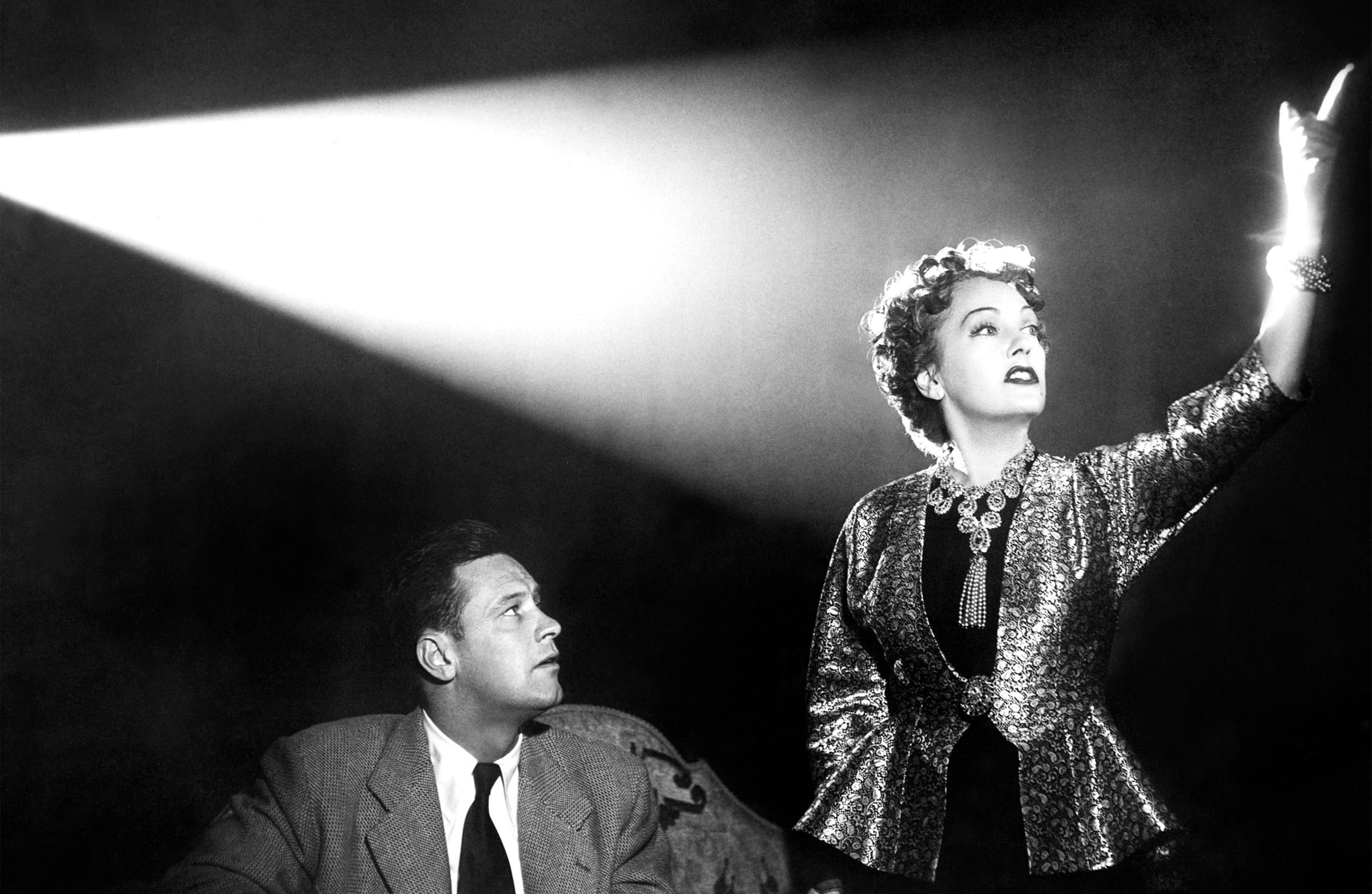 Best Film Noirs of the 40s & 50s, Ranked