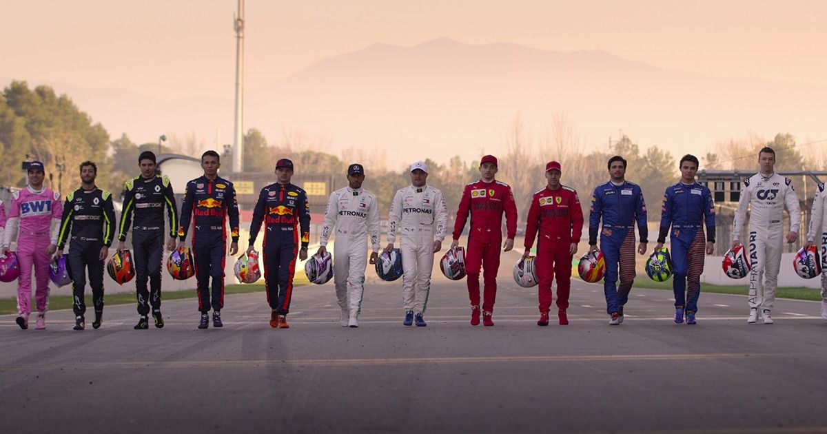 Formula 1 drivers line up in a row in Drive to Survive 