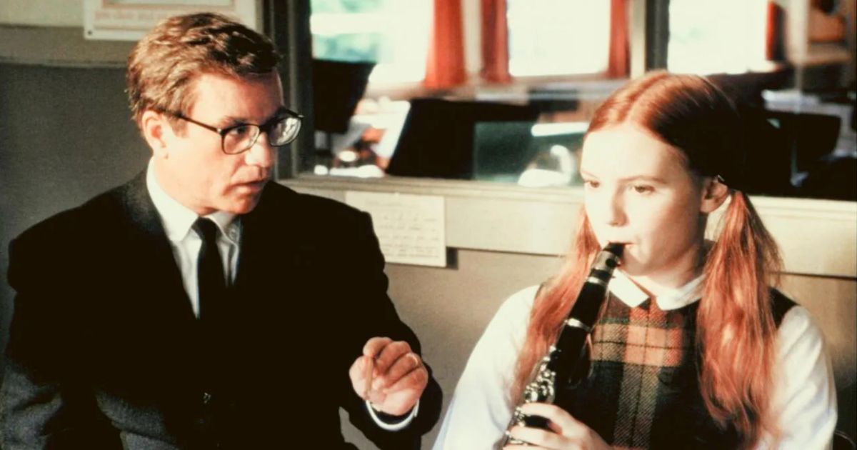 Dreyfuss teaching a child clarinet