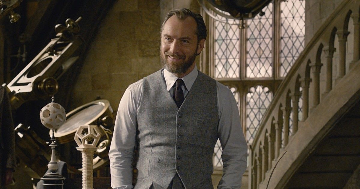 Jude Law in Fantastic Beasts: The Secrets of Dumbledore