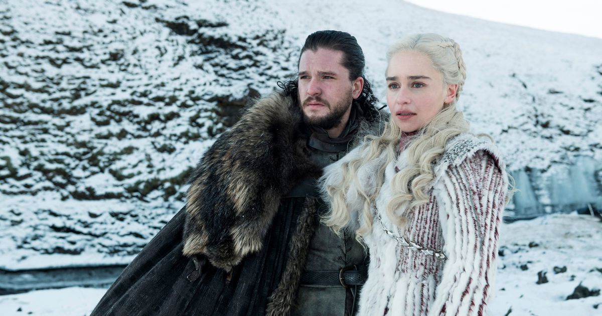 Kit Harington and Emilia Clarke in Game of Thrones