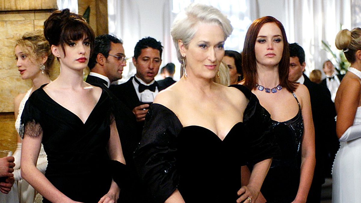 Anne Hathaway and Meryl Streep look fashionable in Devil Wears Prada