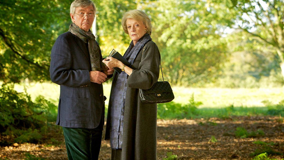 Here are the 8 Best Maggie Smith Movies and TV Shows