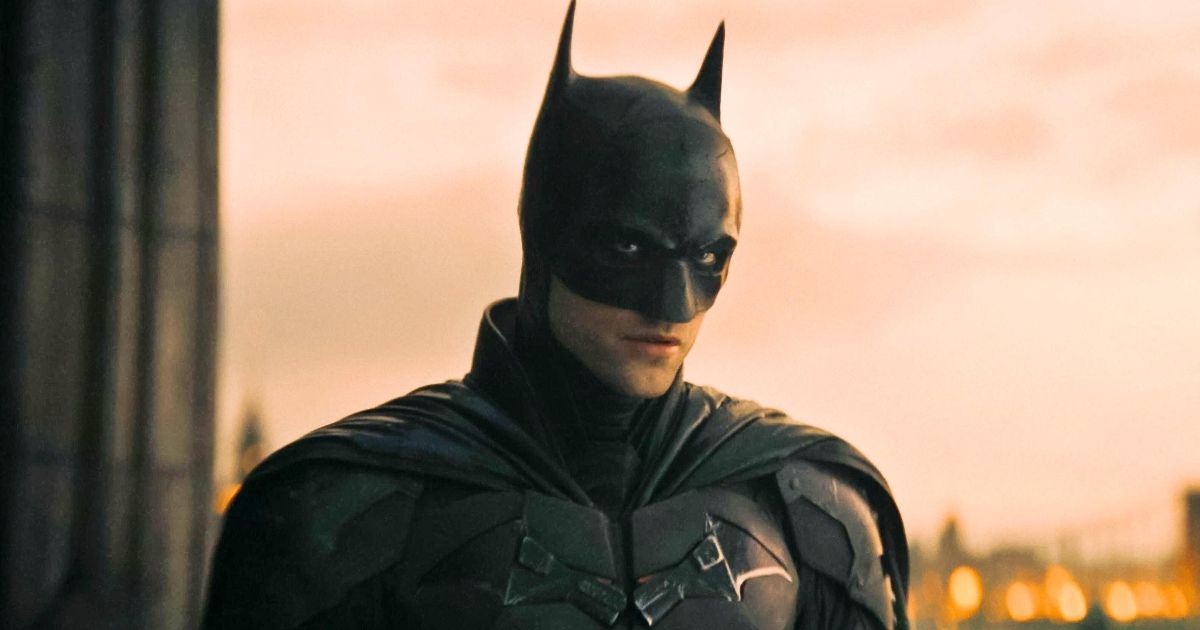 The Batman: 6 Details in Robert Pattinson's Suit You Might Have Missed