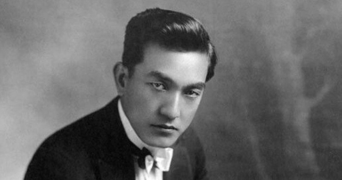 A young Sessue Hayakawa stares broodingly.