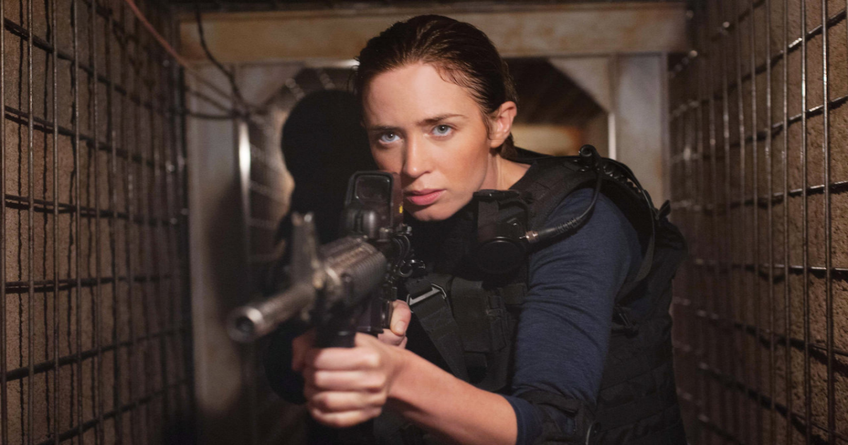 Emily Blunt Sicario 1015 Black Label