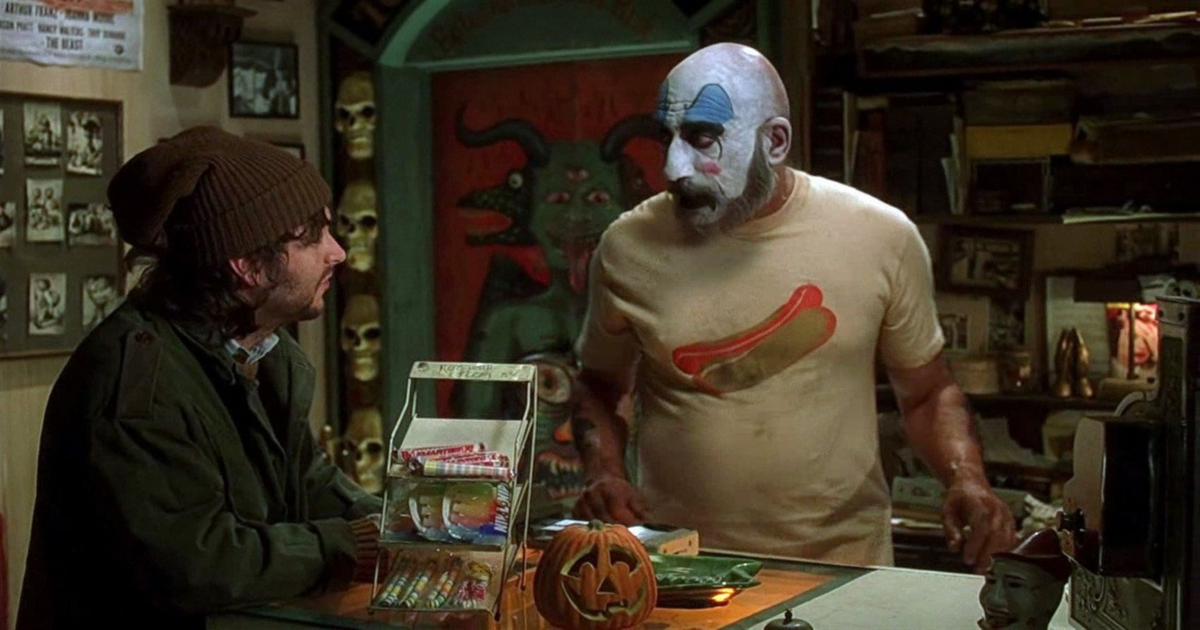 Sid Haig in face paint in House of 1000 Corpses