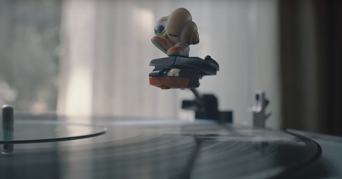 Marcel the Shell with Shoes On by A24