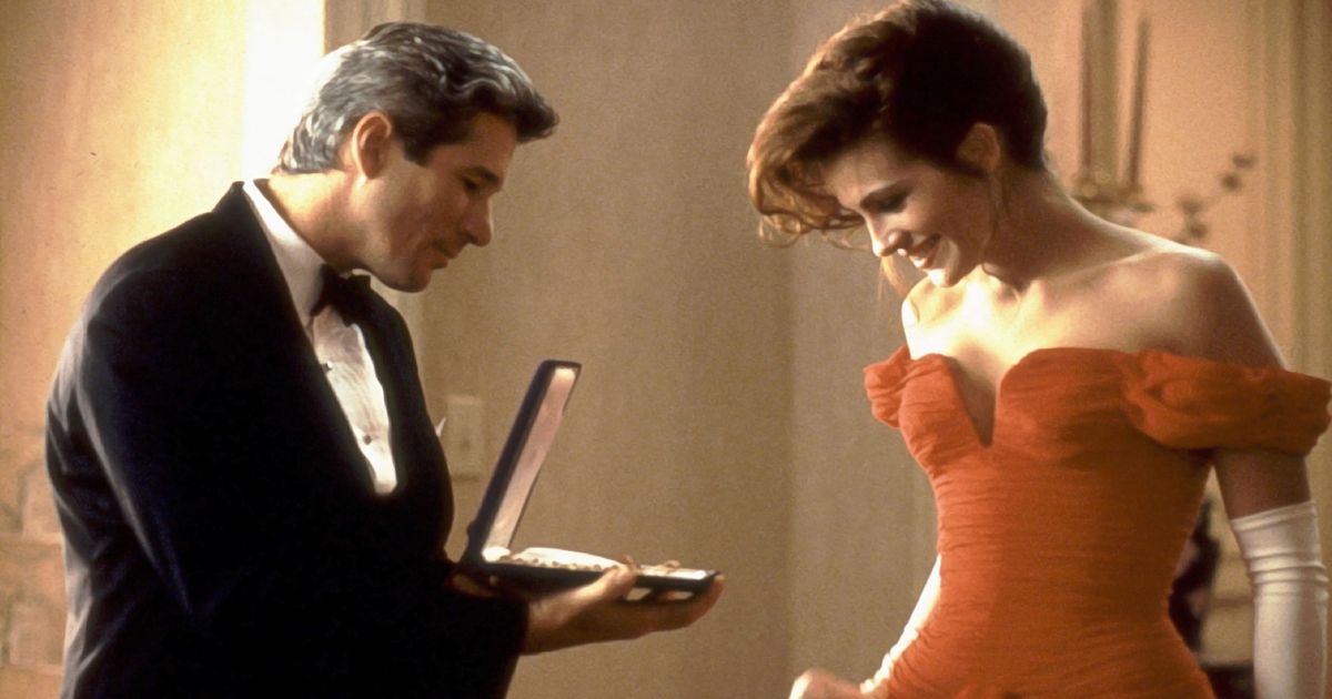 Richard Gere offering jewelry to Julia Roberts in Pretty Woman