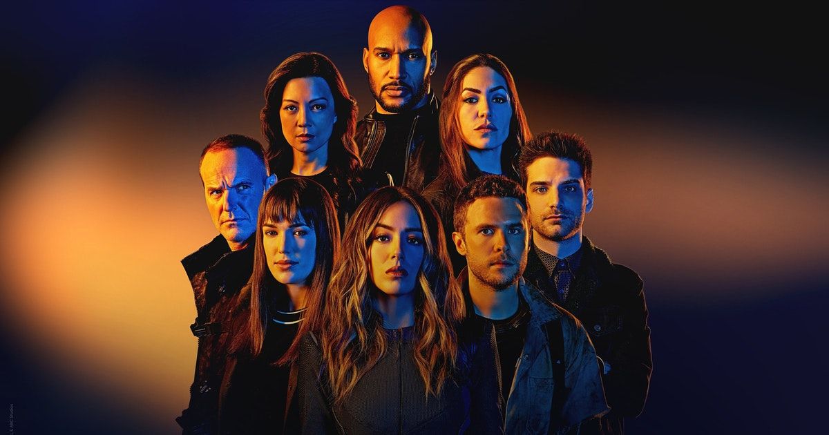 Agents of Shield team together
