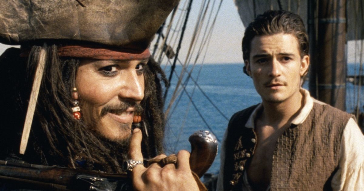 Johnny Depp looks at the camera in Pirates of the Caribbean