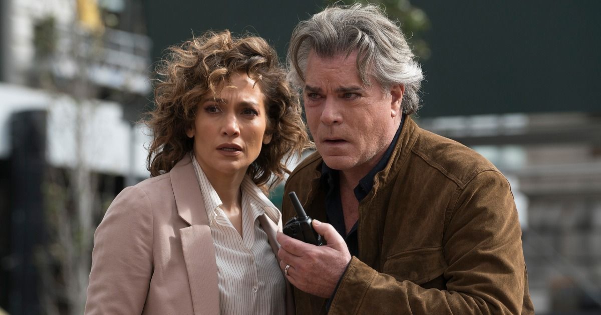 #Jennifer Lopez Writes Touching Tribute to Shades of Blue Co-Star Ray Liotta