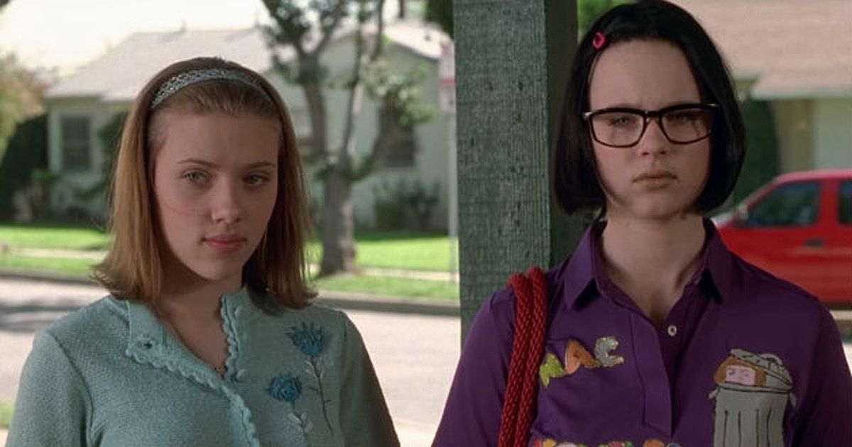 Scarlett Johansson and Thora Birch in Ghost World