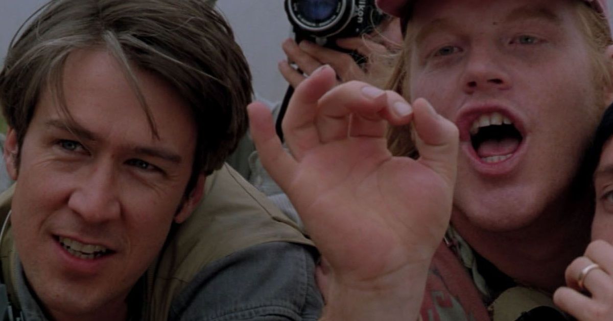 Alan Ruck and Philip Seymour Hoffman in Twister (1996)