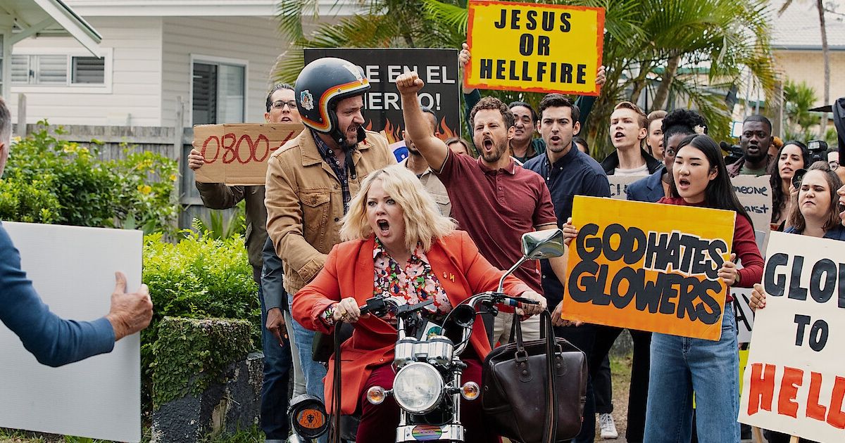 Melissa McCarthy and Ben Falcone in Netflix’s God’s Favorite Idiot