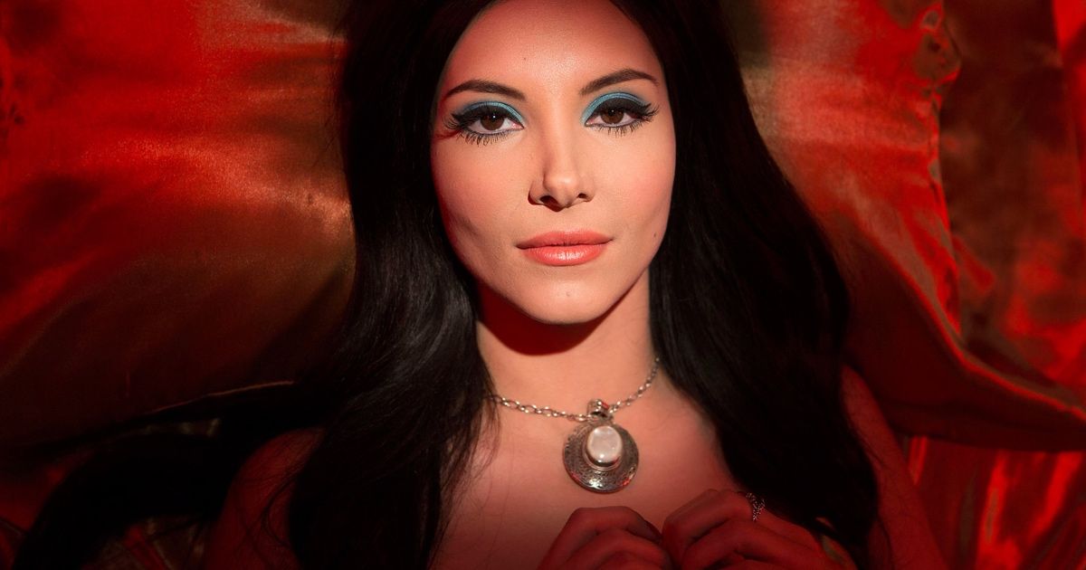 Elaine the love witch