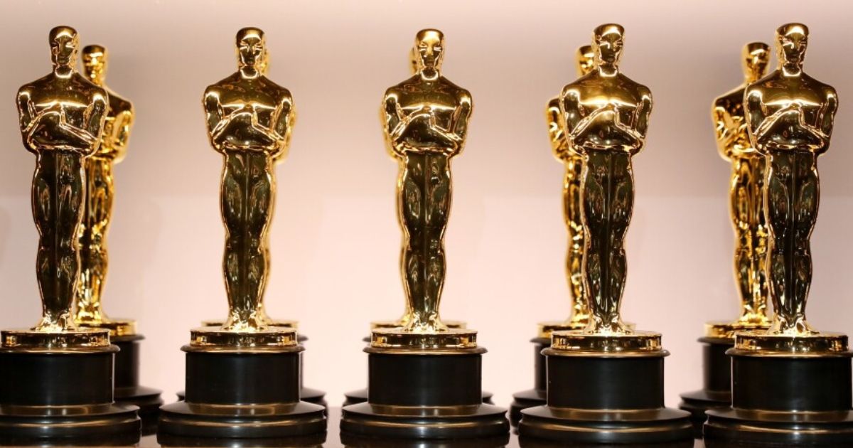 Academy Awards statues