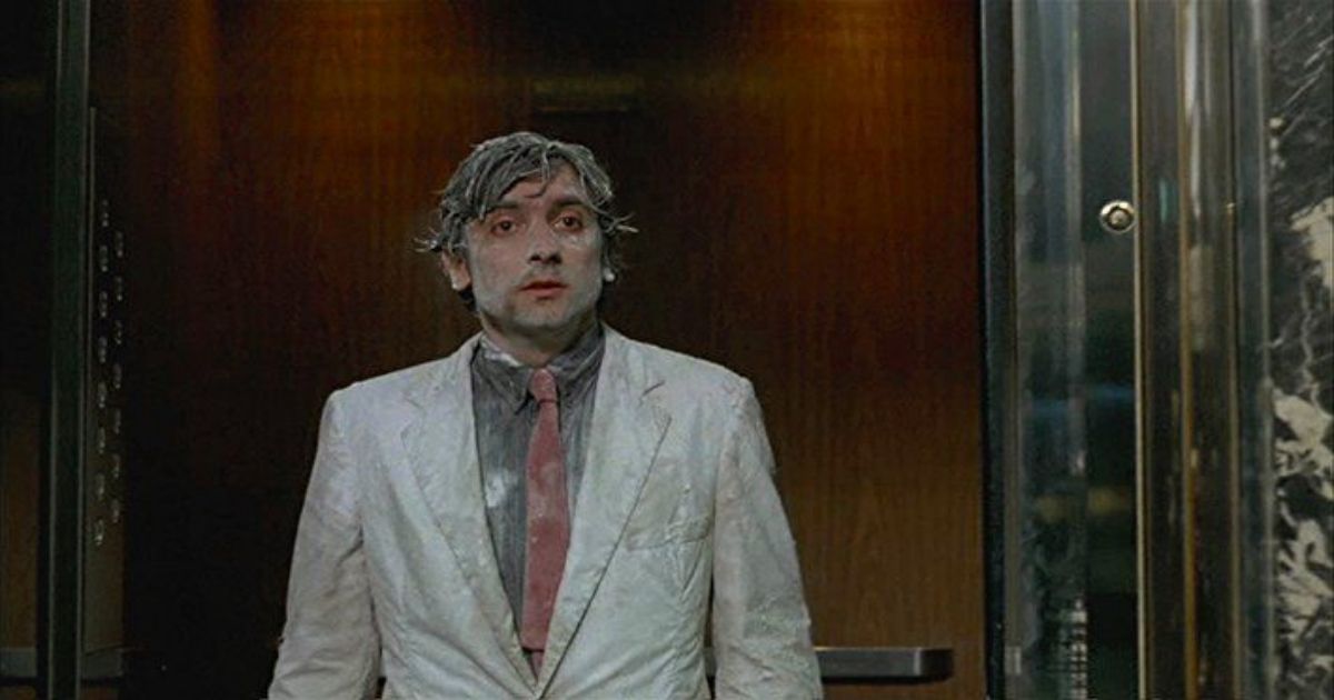 Griffin Dunne is covered in plaster in After Hours