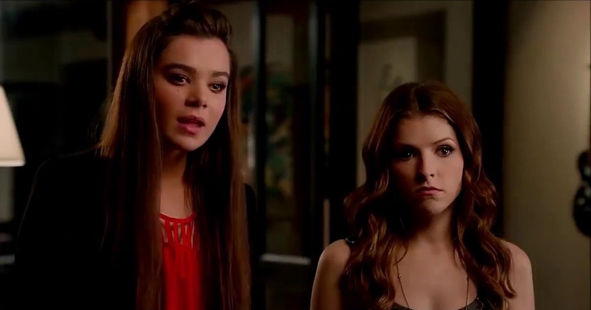 Pitch Perfect 2 Hailee Steinfeld as Emily Junk and Anna Kendrick as Beca Mitchell