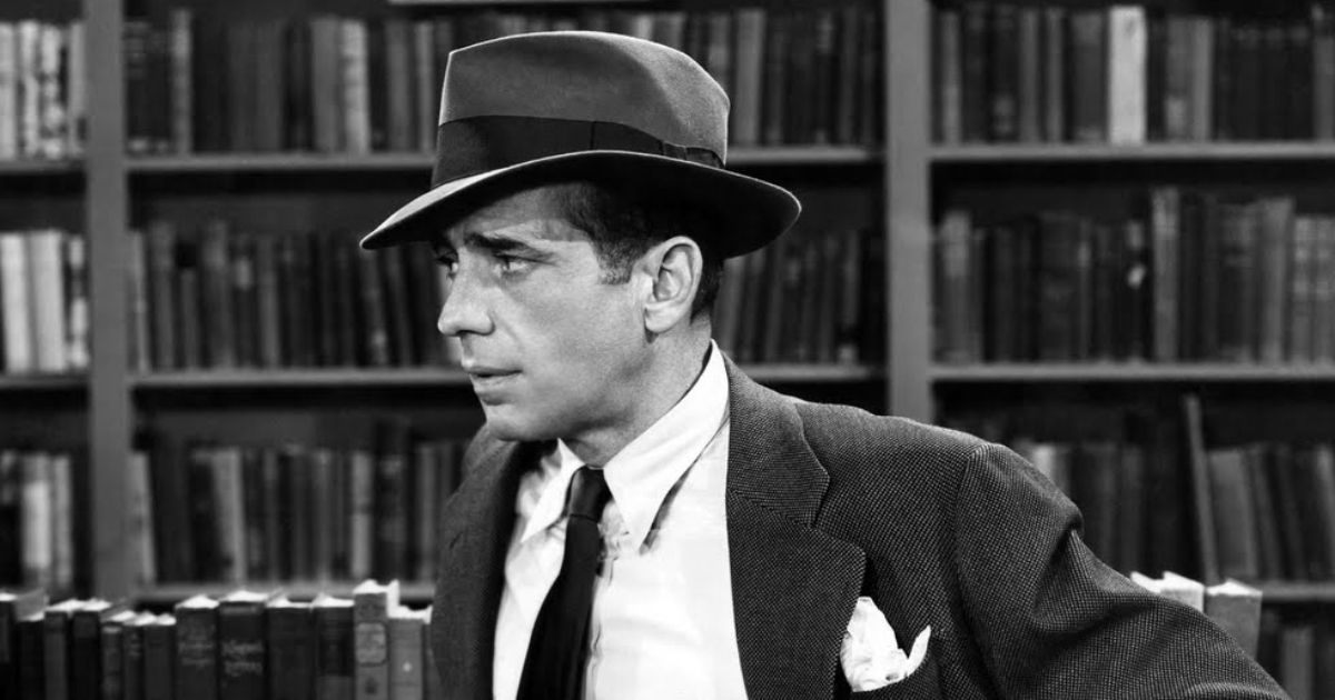 Humphrey Bogart as Philip Marlowe