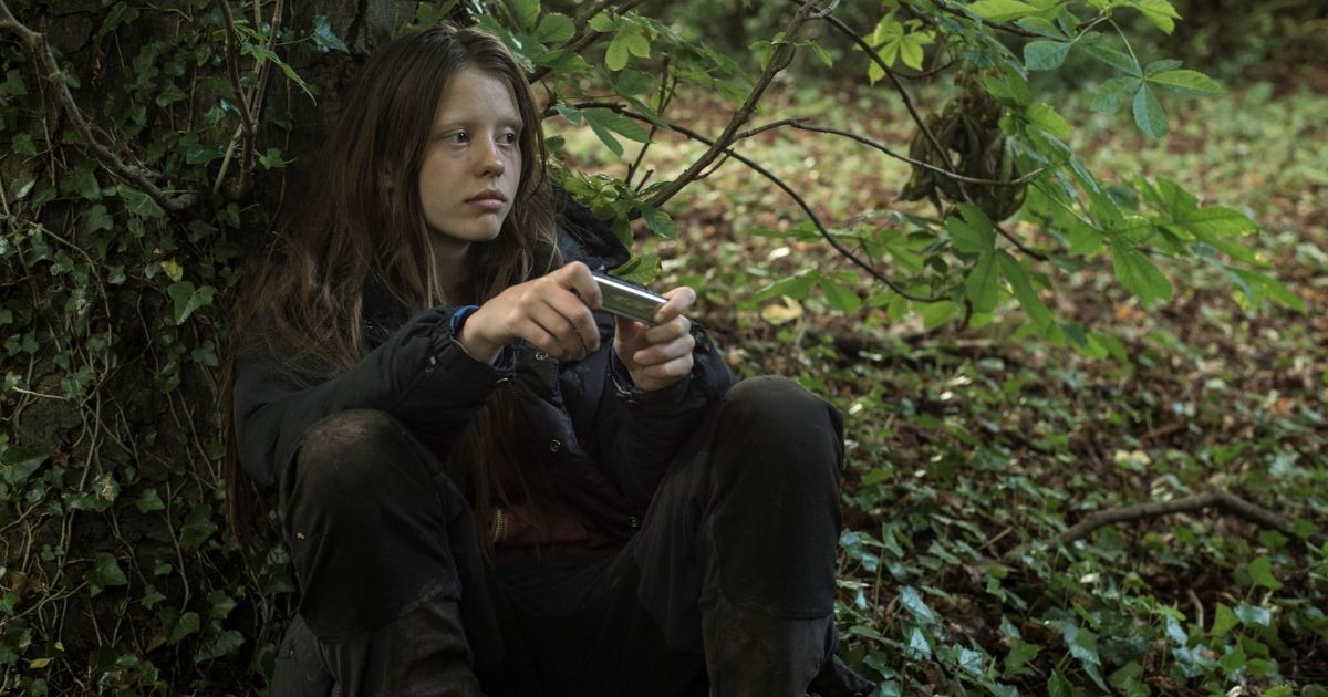 Mia Goth in The Surivalist