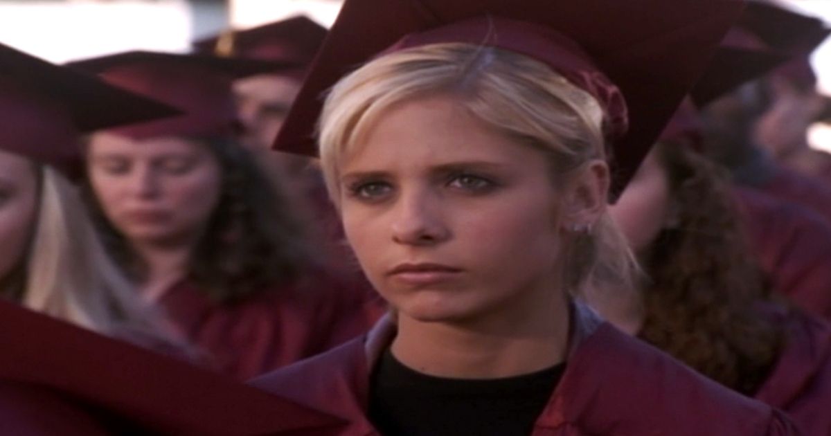Sarah Michelle Gellar as Buffy in a scene from Buffy the Vampire Slayer
