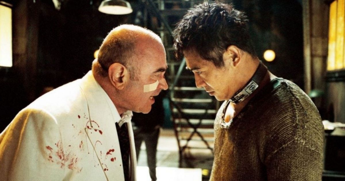 Bob Hoskins and Jet Li in Unleashed, or Danny the Dog