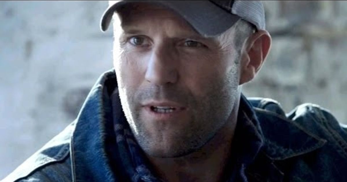 Jason Statham como Phil Broker