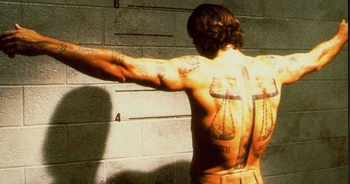Robert De Niro back tattoo in Cape Fear