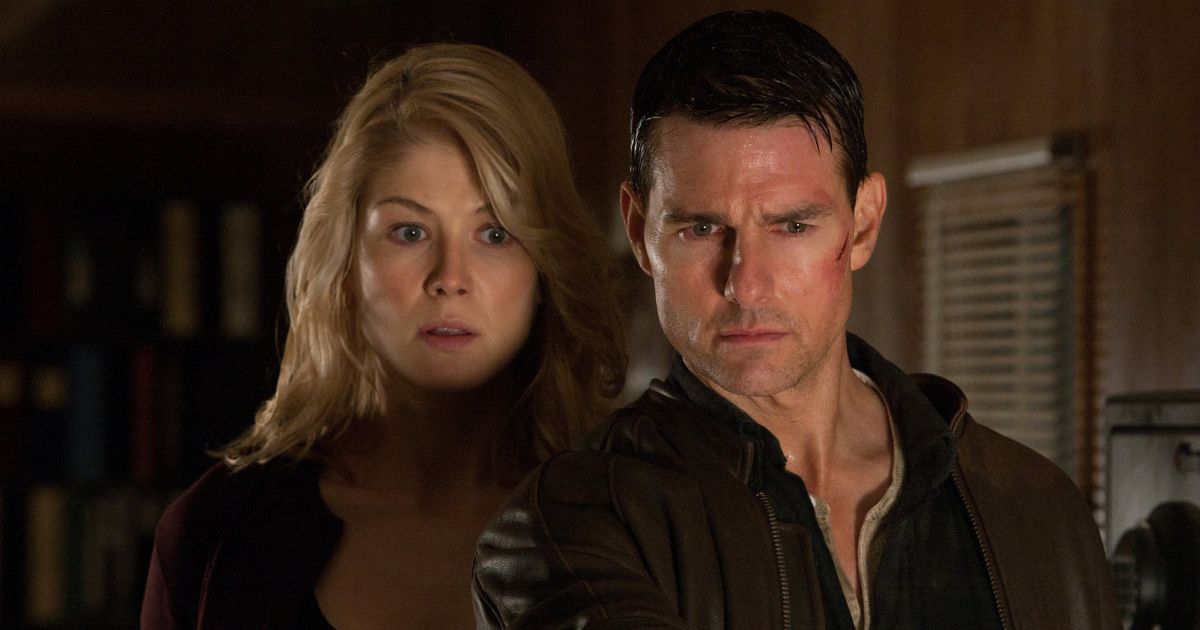 Tom Cruise and Rosamund Pike in Jack Reacher