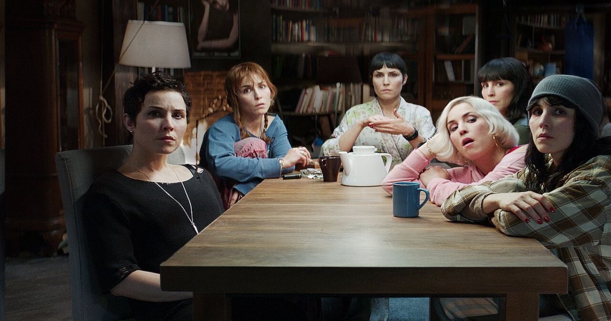 Noomi Rapace as seven sisters in What Happened to Monday