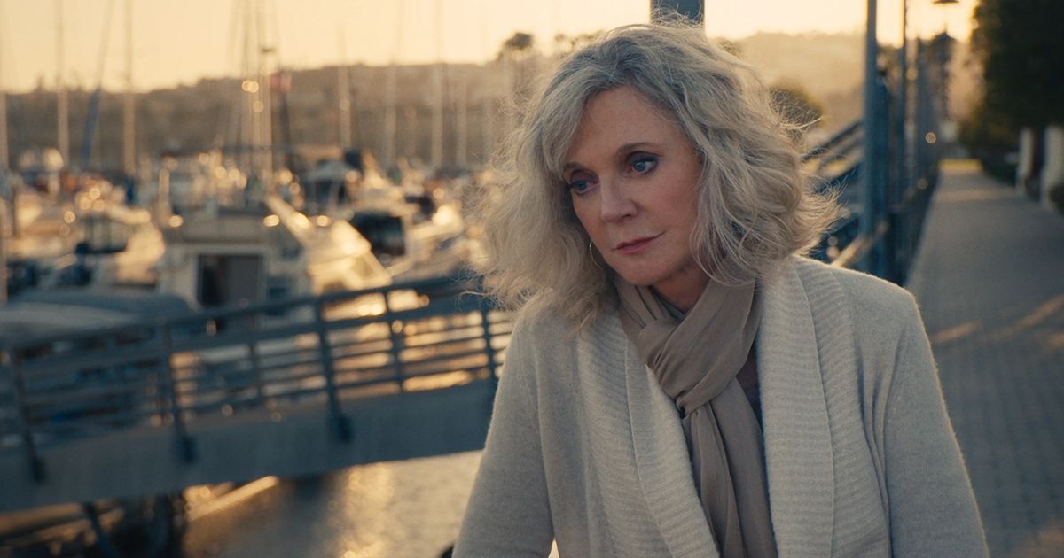 Blythe Danner in I'll See You In My Dreams