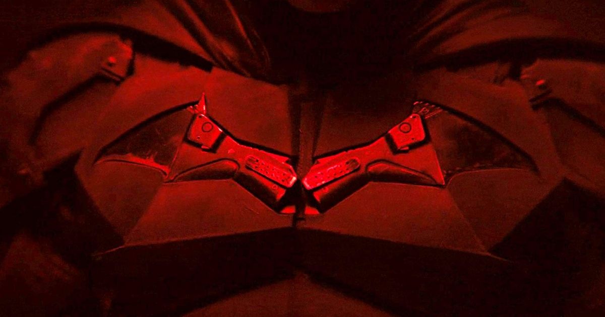 the-batman-suit-emblem (1)