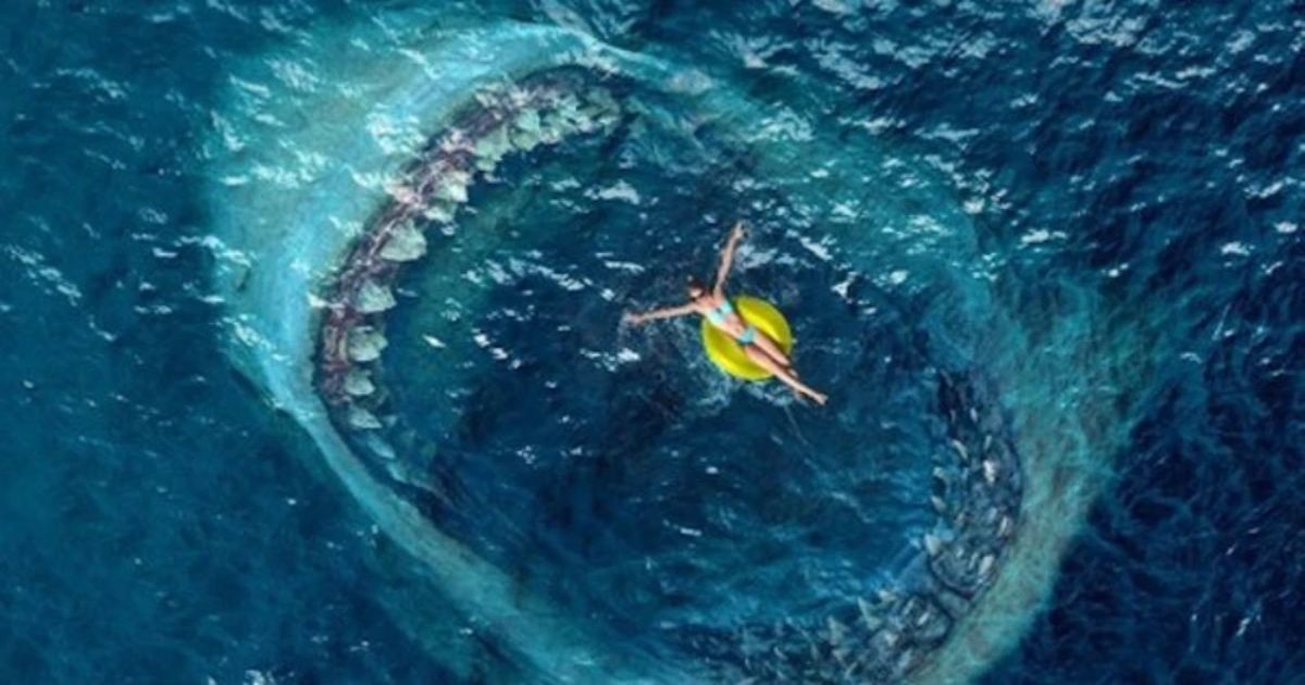 Tubarão debaixo d'água em The Meg