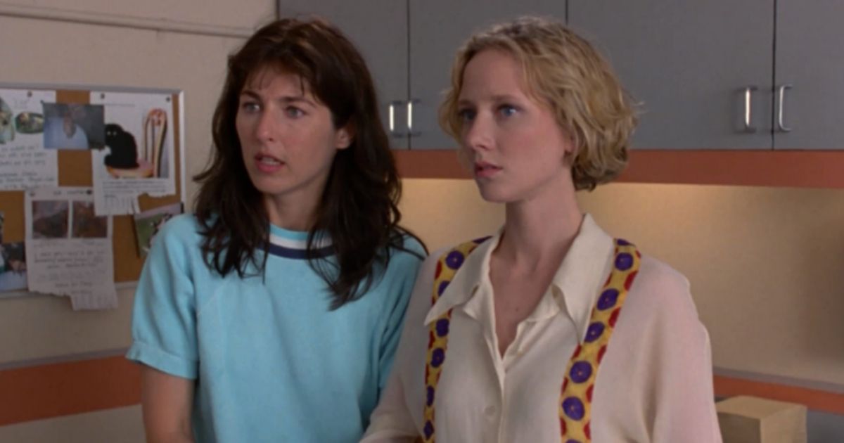 Anne Heche and Catherine Keener in Walking and Talking 