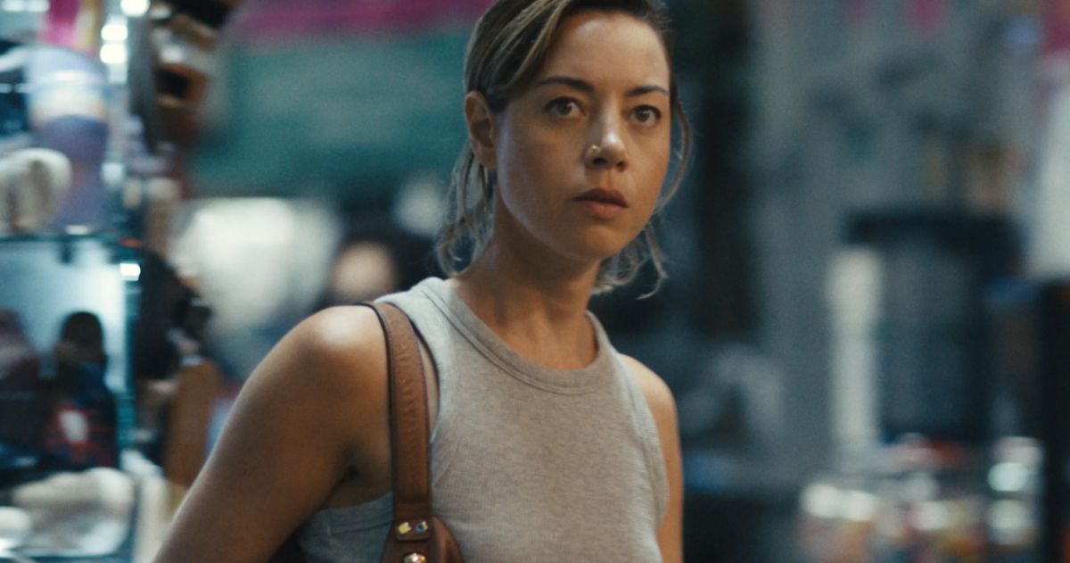 Little Demon' And 'The White Lotus' Star Aubrey Plaza Interview