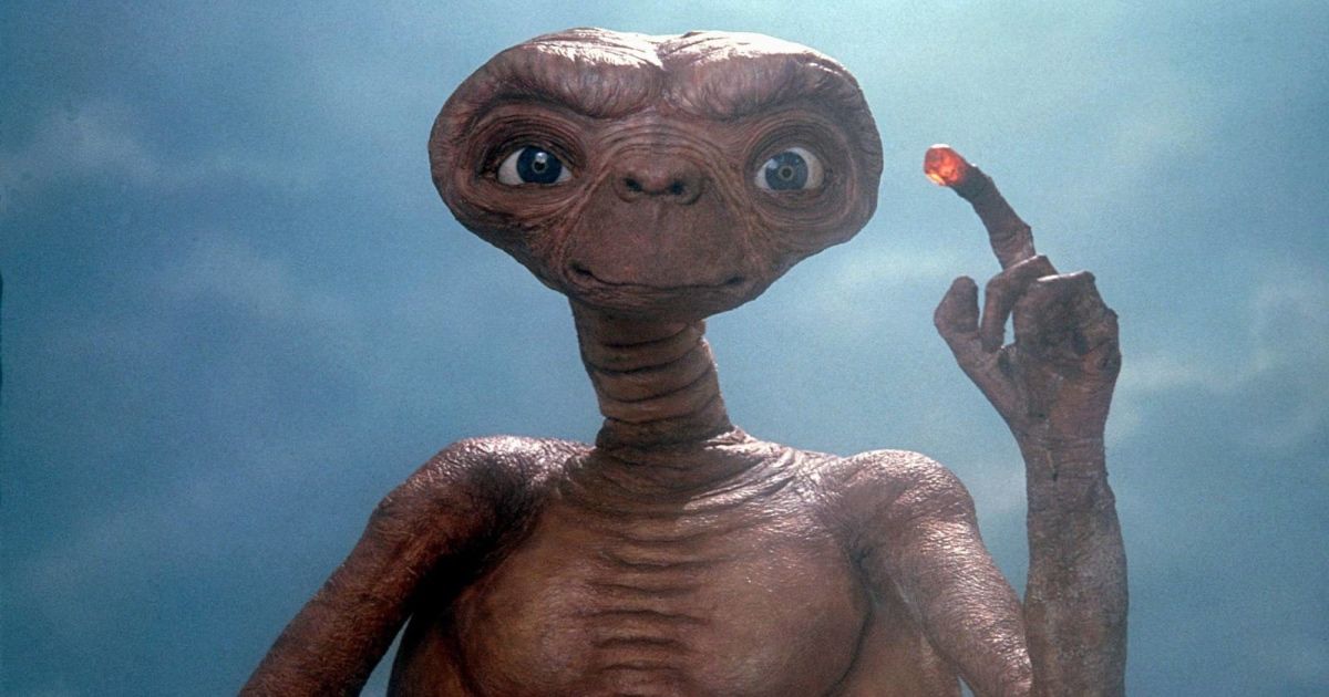 A scene from ET the Extra-Terrestrial