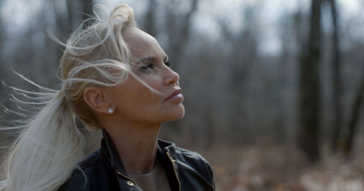 Kristin Chenoweth in Keeper of Ashes