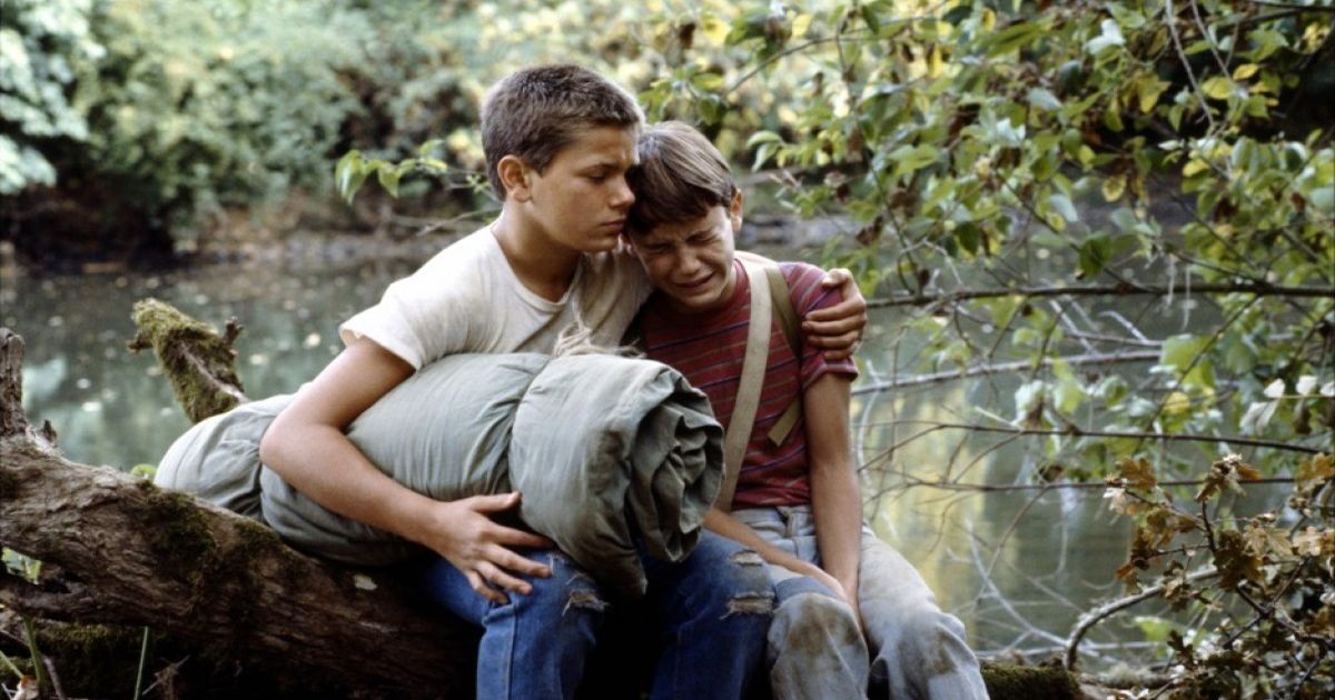 River Phoenix and Wil Wheaton in Stand by Me