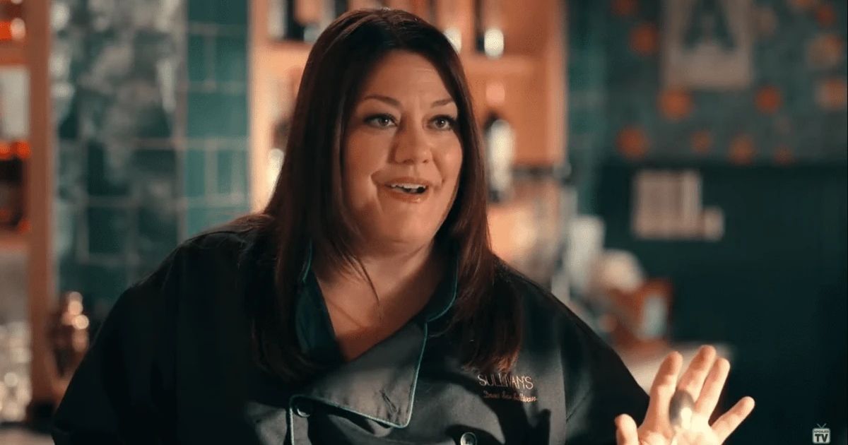 Brooke Elliott as Dana Sue Sullivan