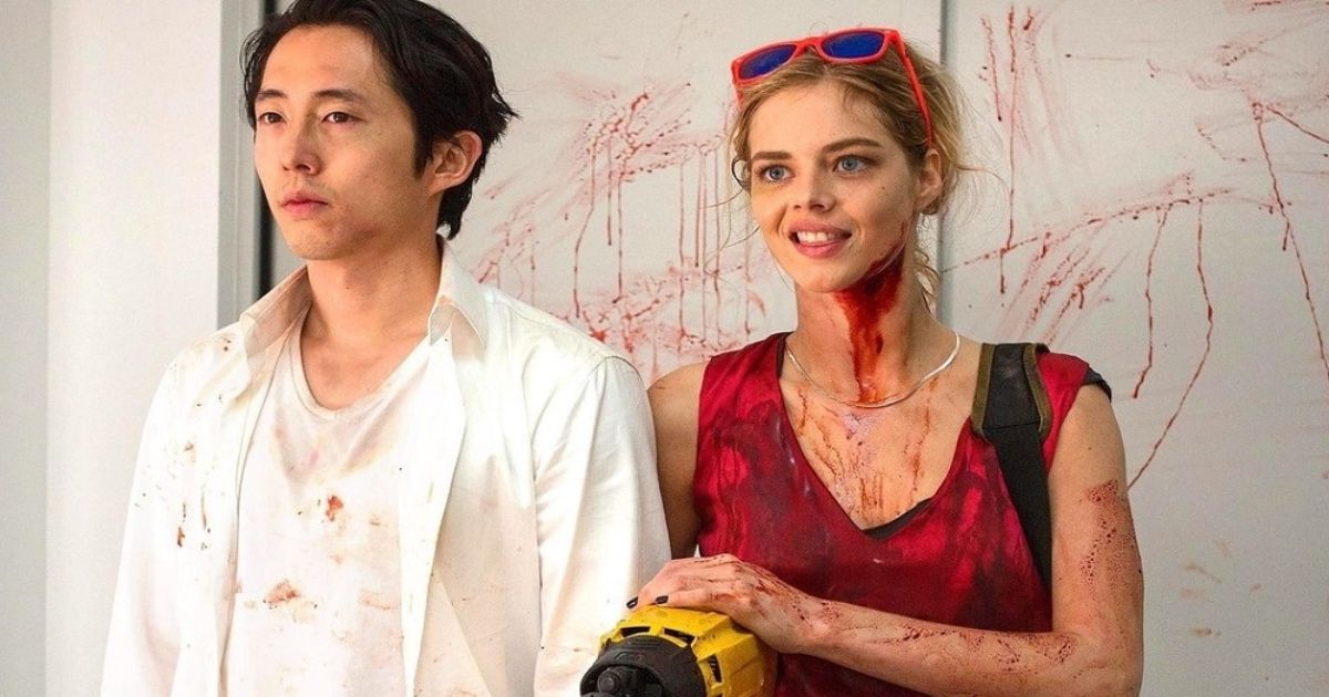 Samara Weaving and Stephen Yeun in Mayhem.